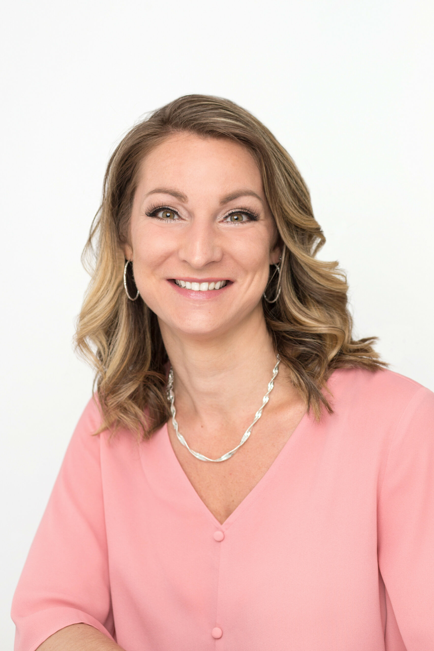 Rechelle Kennedy headshot